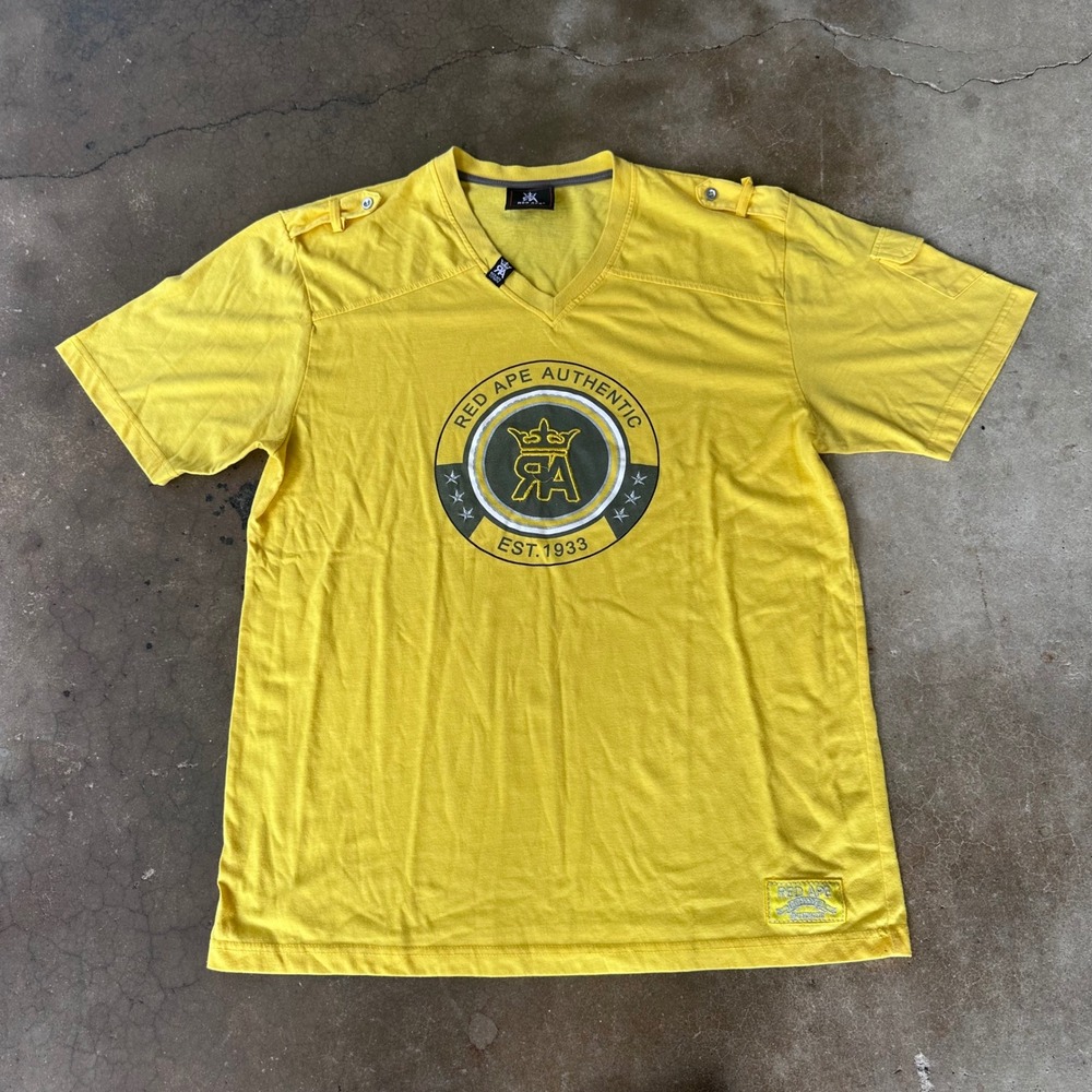 Red Ape V-Neck Graphic Tee Mens XL Yellow Excellent Epaulette Utility Pocket